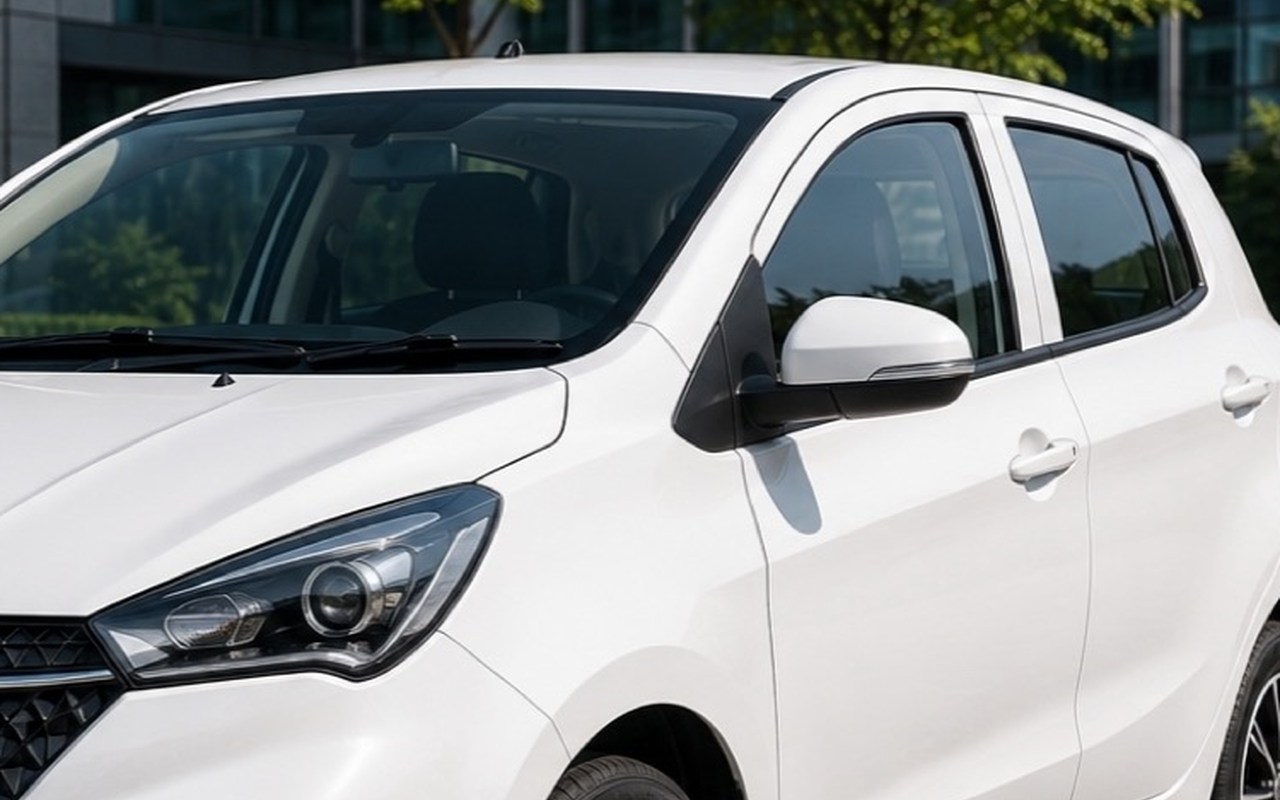 WOX Nova Pulse cabin and side profile detail